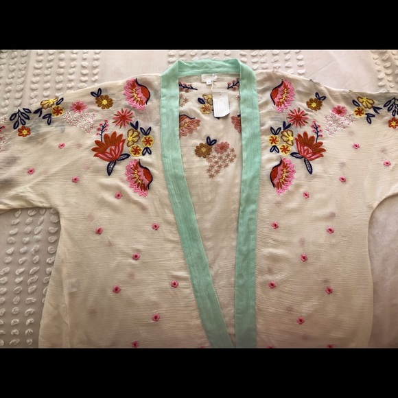 Anthropologie Jackets & Blazers - HOST PICK🎉Anthropologie Elizabeth Gillet Embroidered Floral Kimono NWT Gorgeous